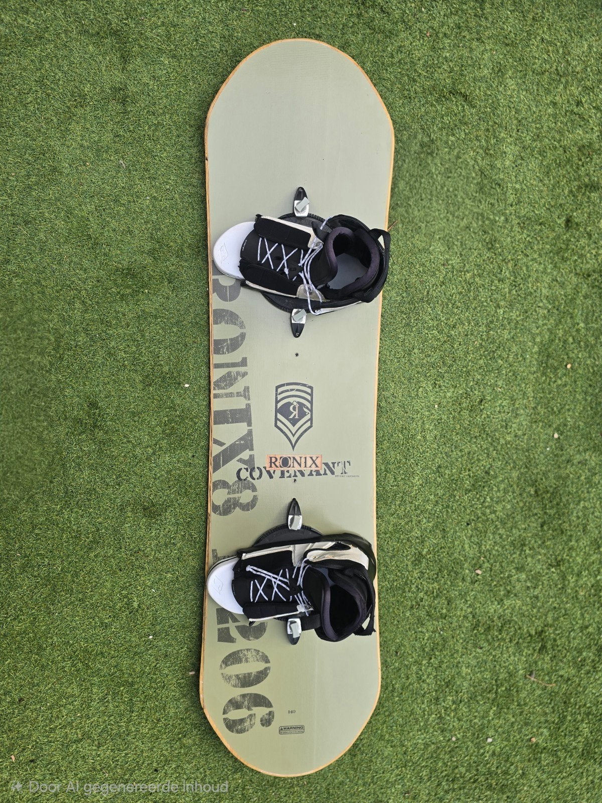 Wakeboard Ronix Covenant Wooden core (140), Ophalen, Gebruikt, Board