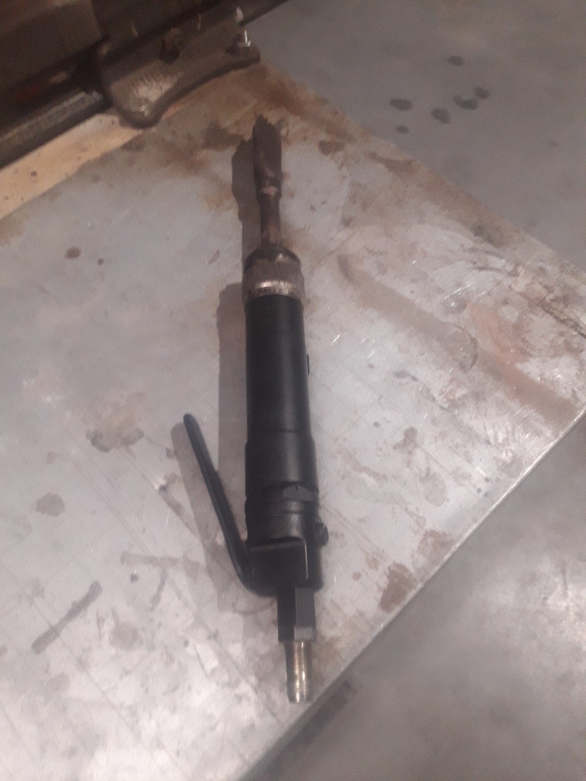 voeghamer hakhamer luchthamer spytze, Ophalen, Gebruikt, 200 tot 400 liter/min, Mobiel