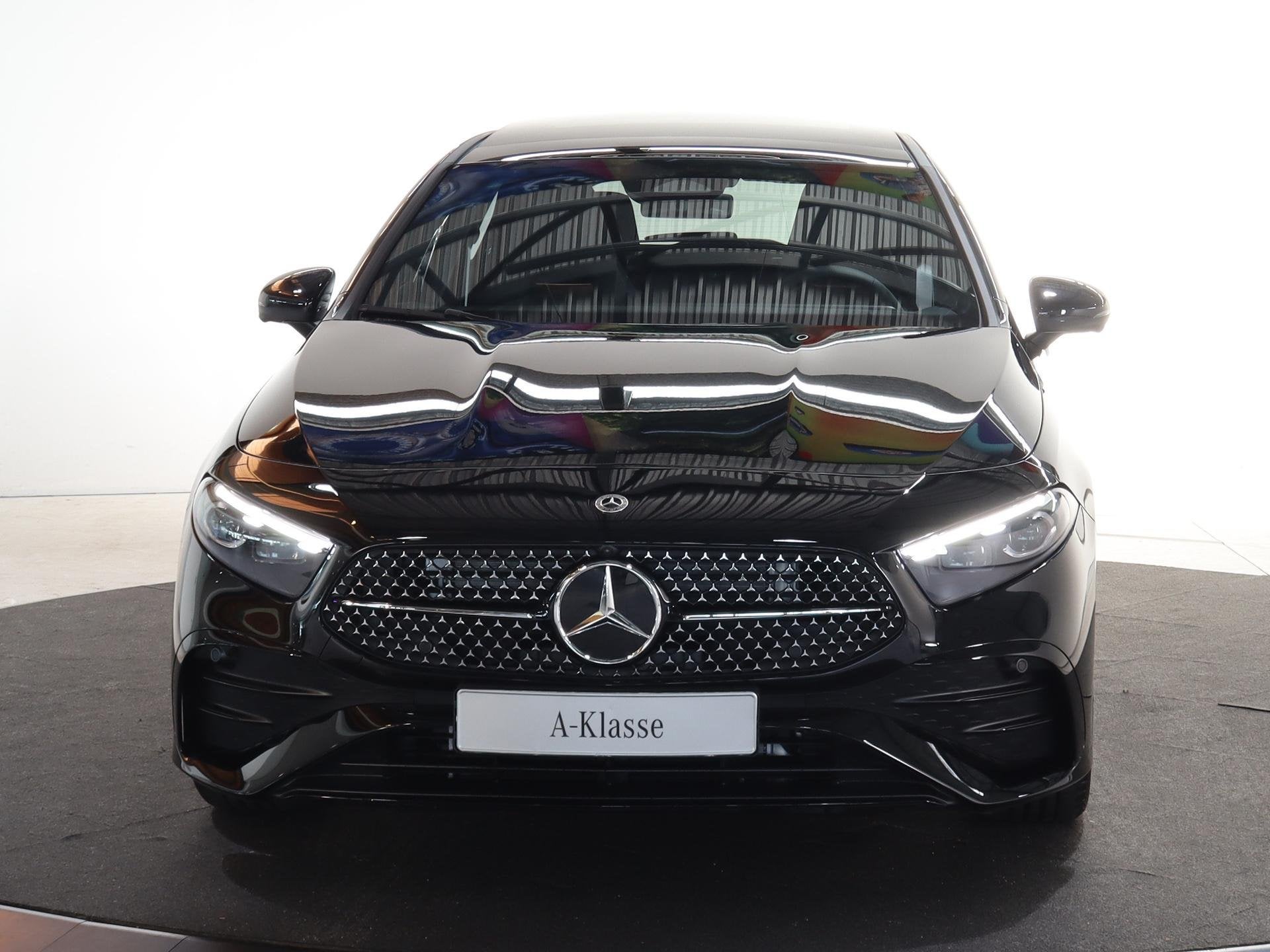 Mercedes-Benz A-klasse 180 Business Solution AMG | AMG Line, 136 pk, Gebruikt, 4 cilinders, Zwart