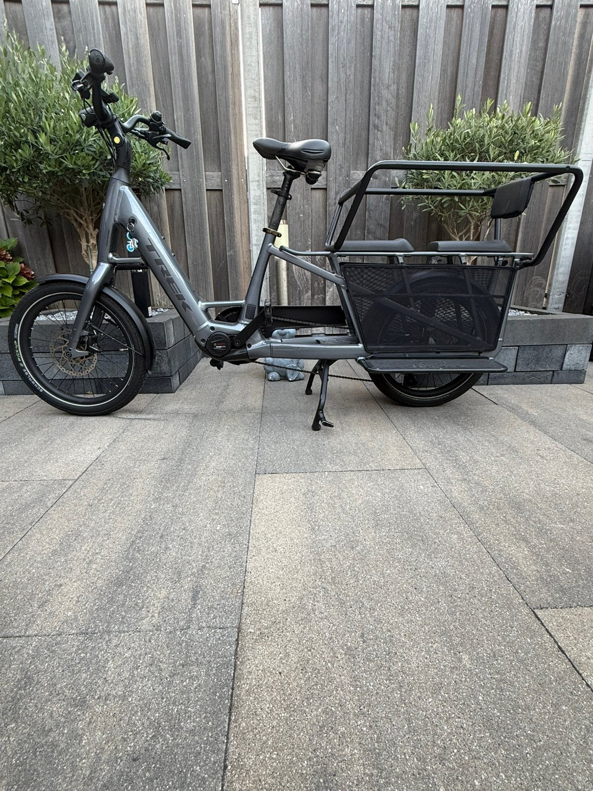 Trek Fetch +2 (Transport) E-bike Family Pack, Ophalen, Zo goed als nieuw, 4 kinderen of meer