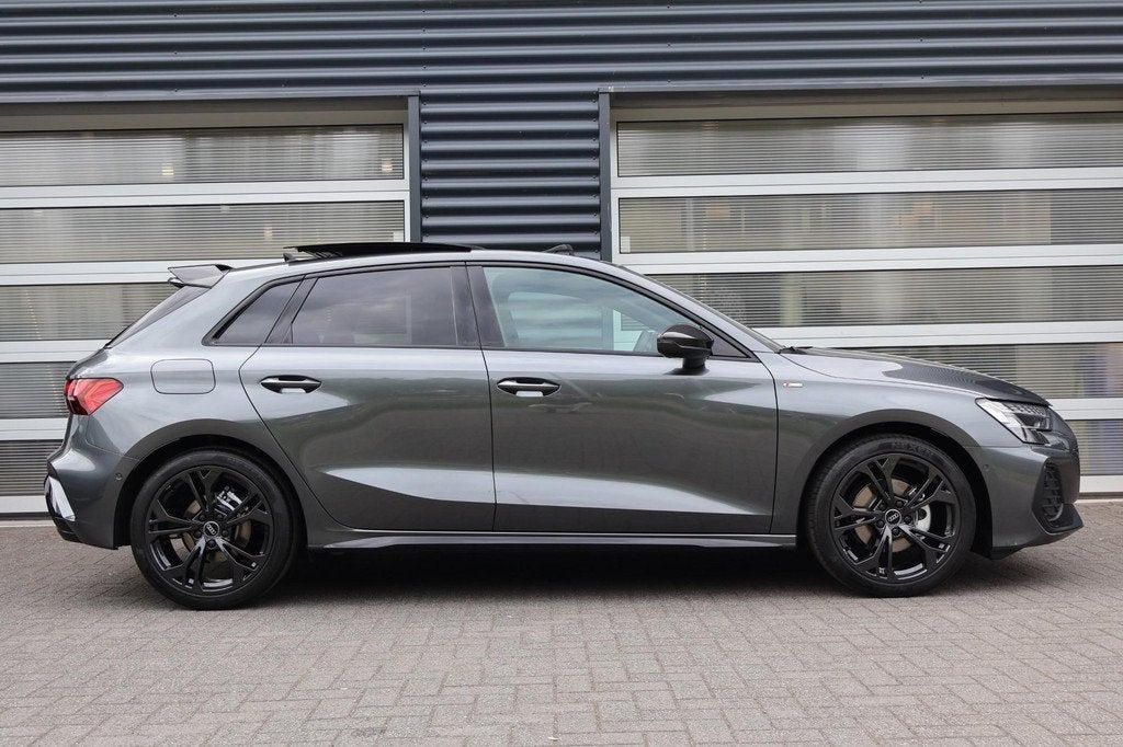 Audi A3 Sportback 30 TFSI 115pk S Edition | Styling Pakket C, Auto's, Audi, 12 maanden, 1498 cc, 4 cilinders, 116 pk