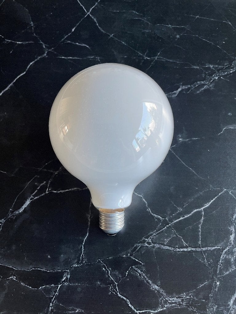 100W gloeilamp voor schilderen, (ver)bouwing, verhuizing, Ophalen, Gloeilamp, 60 watt of meer, E27 (groot)
