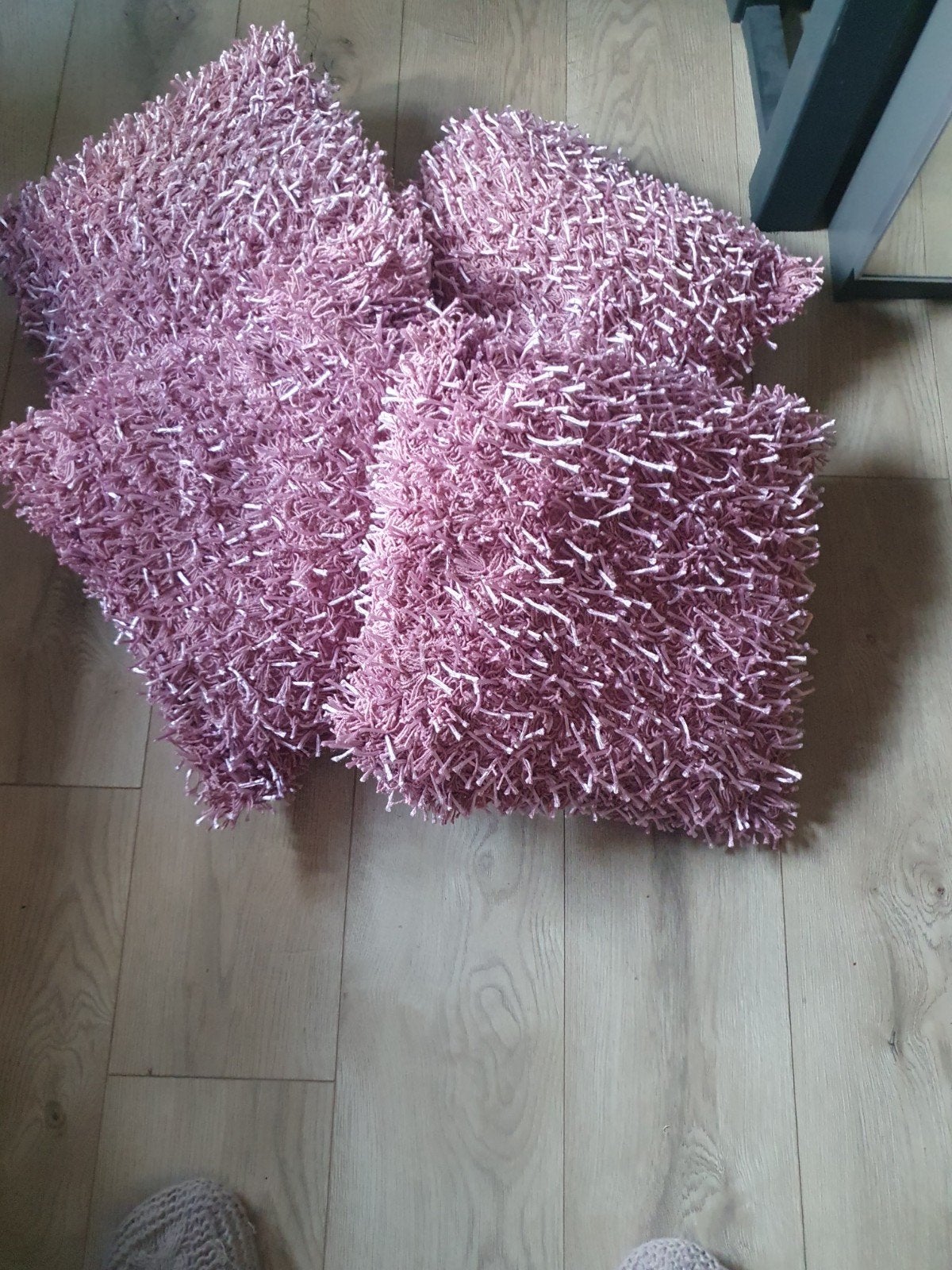 Set van 4 roze shaggy sier kussenshoezen, Overige merken, Gebruikt, Vierkant, Ophalen of Verzenden