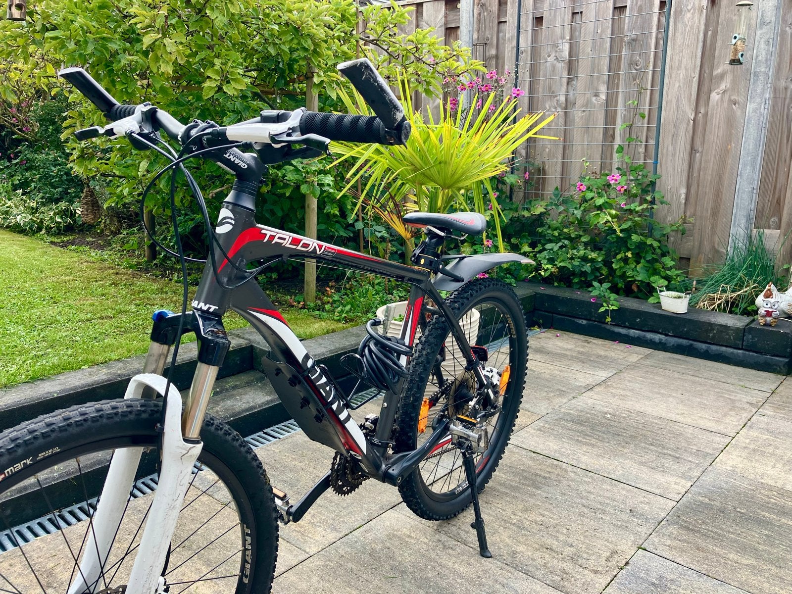 Foto 2 van Giant Talon Mountainbike - Goed onderhouden