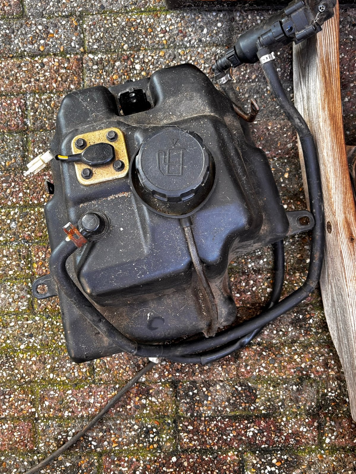 Onderdelen Peugeot Kisbee 2019 - Tank, Luchtfilter, Koplamp, Ophalen, Gebruikt, Tank, Peugeot