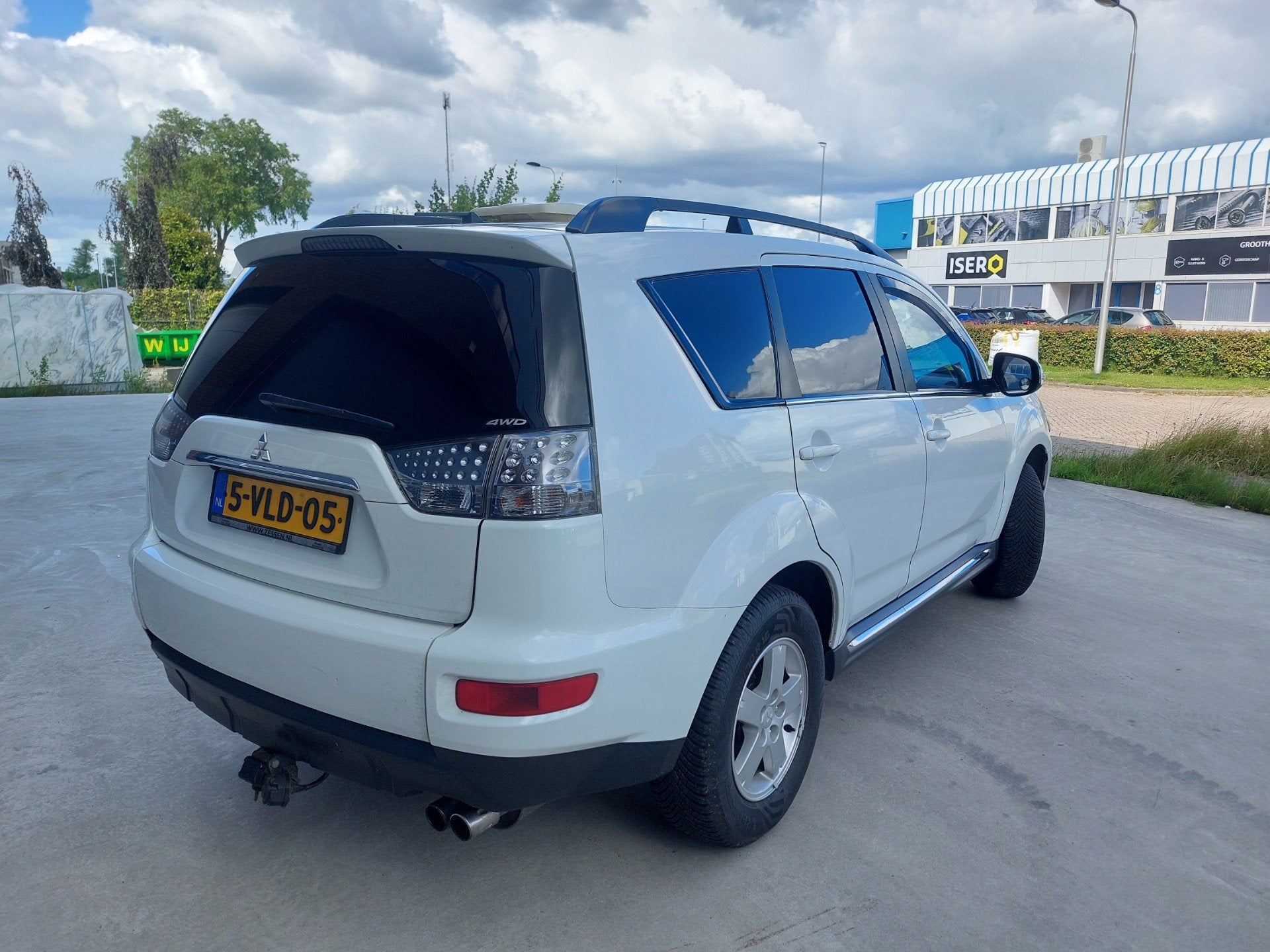 Mitsubishi Outlander 2.2 DI-D Intense VAN 4WD Airco BTW Vrij, Euro 5, Stof, Zwart, 4 cilinders