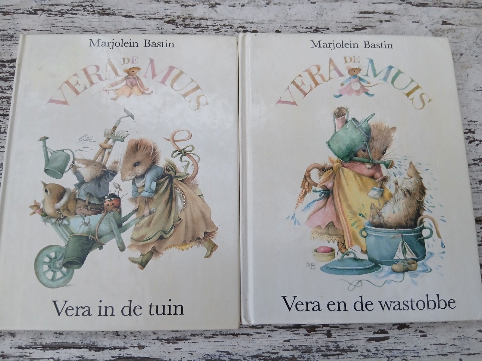 2 nog hele mooie Vera de Muis boekjes door Marjolein Bastin, Ophalen of Verzenden, Zo goed als nieuw, Marjolein Bastin, Prentenboek
