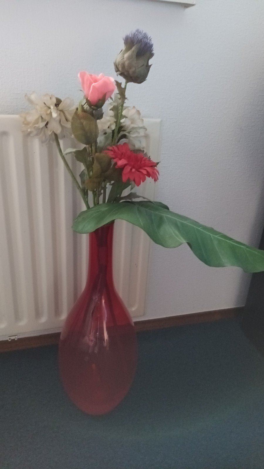 Mooie grote vaas met bloemen, Ophalen, Zo goed als nieuw