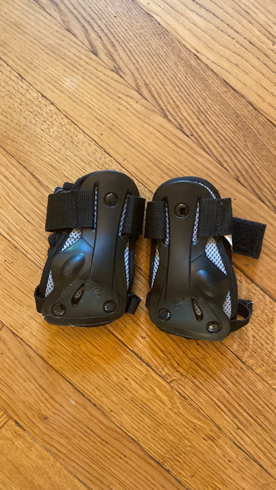 K2 Kniebeschermers, Sport en Fitness, Skeelers, Ophalen of Verzenden, Zo goed als nieuw, Bescherming, K2