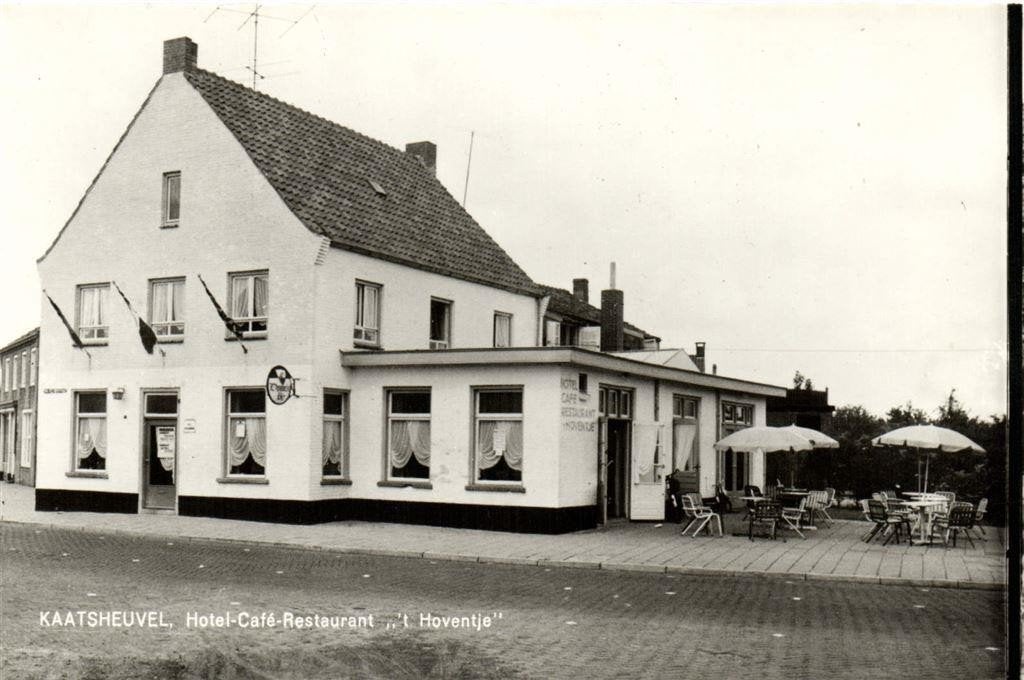 Kaatsheuvel, Hotel-Cafe-Restaurant t Hoventje - 1964 - ongel, Ophalen of Verzenden, 1960 tot 1980, Ongelopen, Noord-Brabant