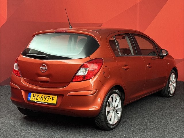Opel Corsa 1.4-16V Anniversary Edition, Auto's, Opel, Voorwielaandrijving, Euro 5, Gebruikt, 4 cilinders