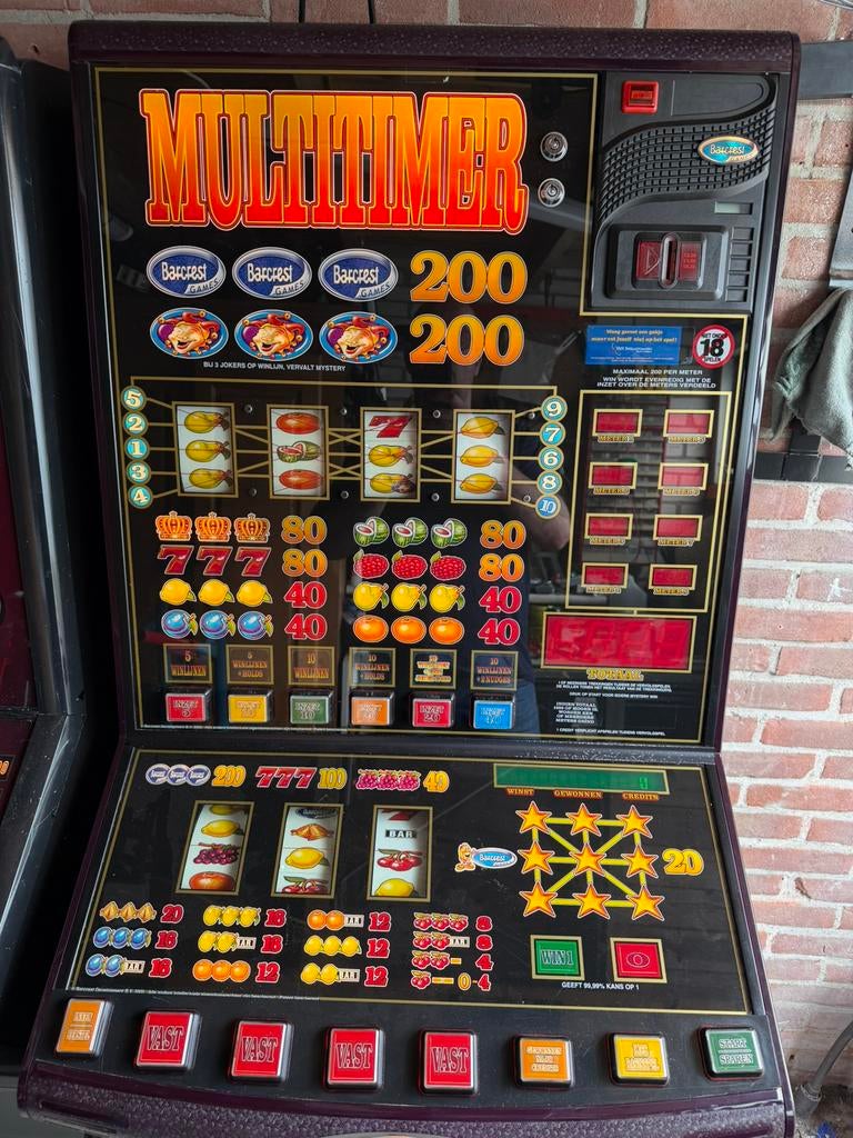 Multitimer gokkast casino uitvoering, Verzamelen, Automaten | Gokkasten en Fruitautomaten, Euro, Ophalen, Zo goed als nieuw, Met sleutels