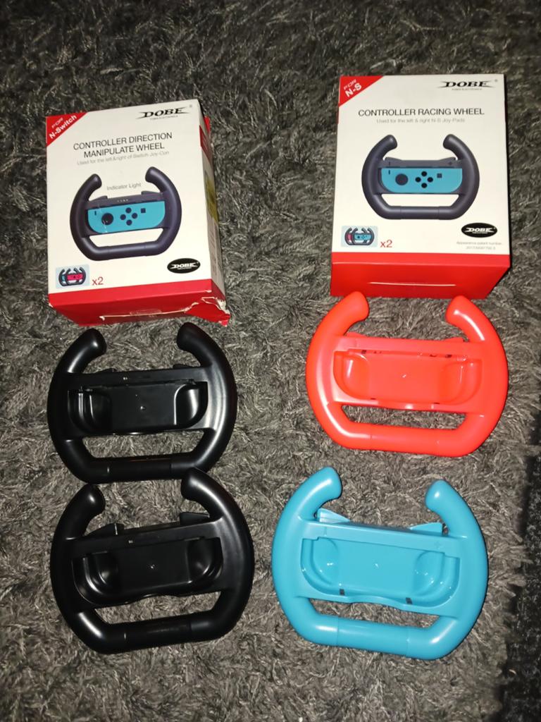Nintendo switch racing wheel controllers Nieuw € 4 per stuk, Ophalen of Verzenden, Nieuw, Switch, Stuurtje of Sportattribuut