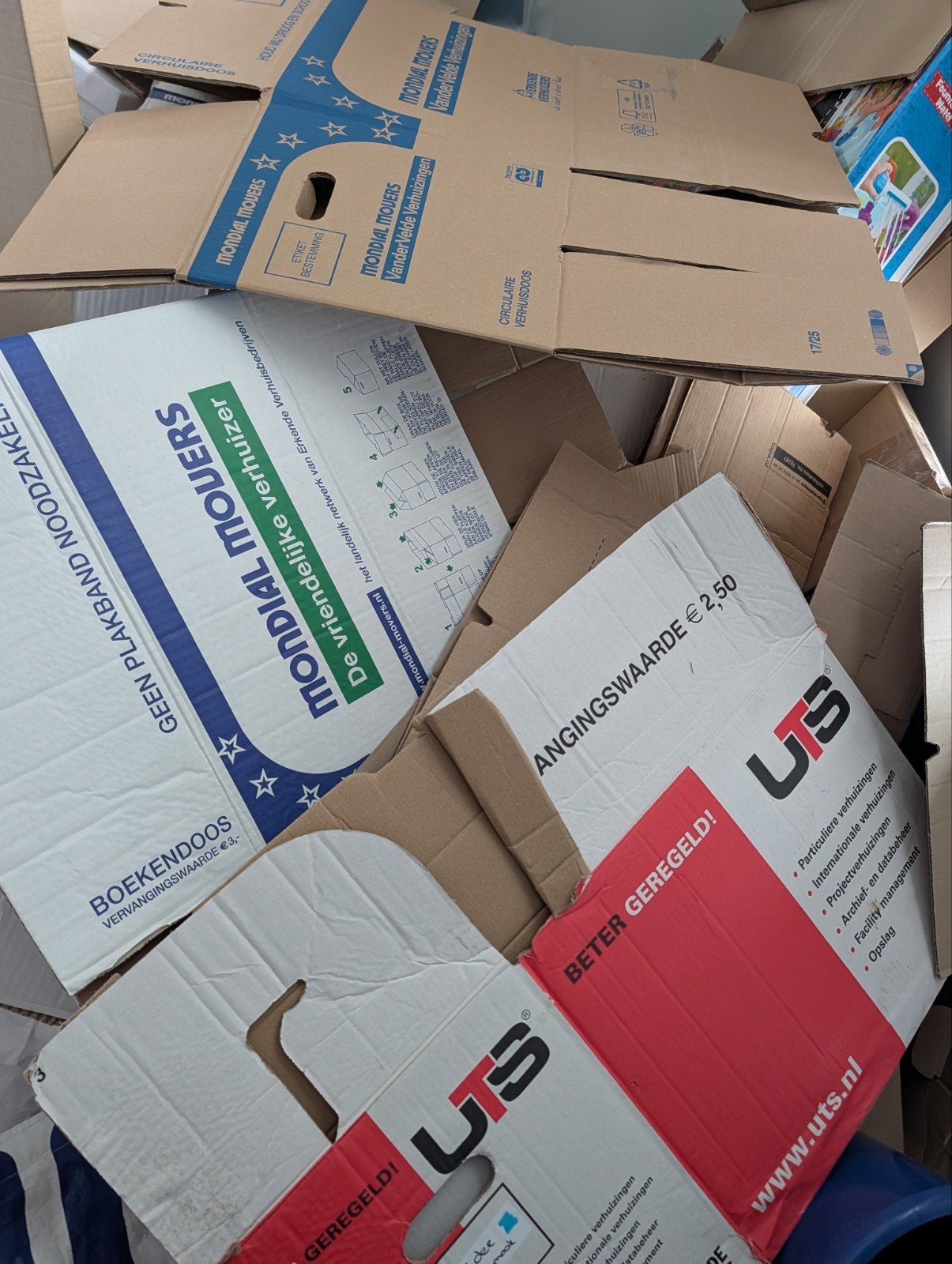 verhuisdozen diverse te koop!, Ophalen, Doos, 50 tot 75 cm, Zo goed als nieuw