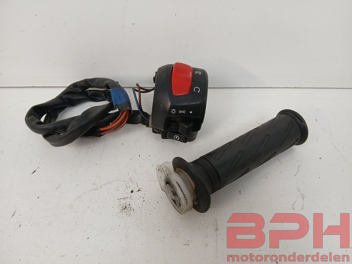 Stuurschakelaar rechts Suzuki GSX-R 600 750 K1 K2 K3 2000 t/, Gebruikt, -, -, Ophalen of Verzenden