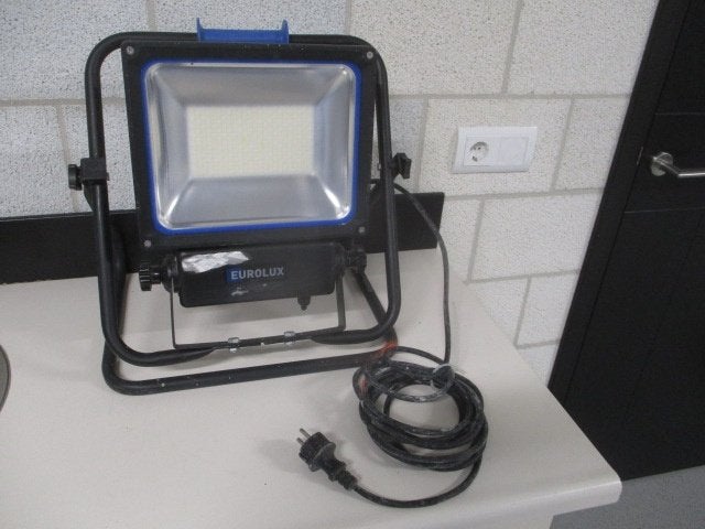 bouwlamp LED - schijnwerper - werkplaats verlichting led, Ophalen, Zo goed als nieuw, 500 watt of meer, Lamp met armatuur