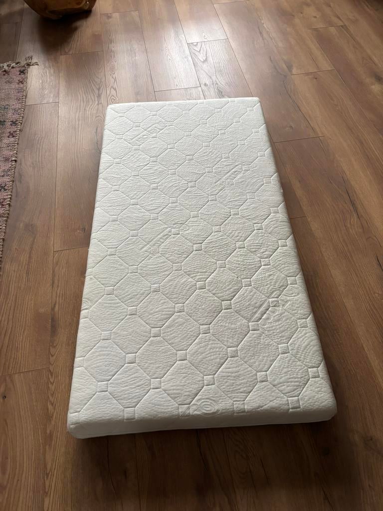 2x matras 140x70 dreamzone, Ophalen, 190 cm of minder, Zo goed als nieuw, Matras