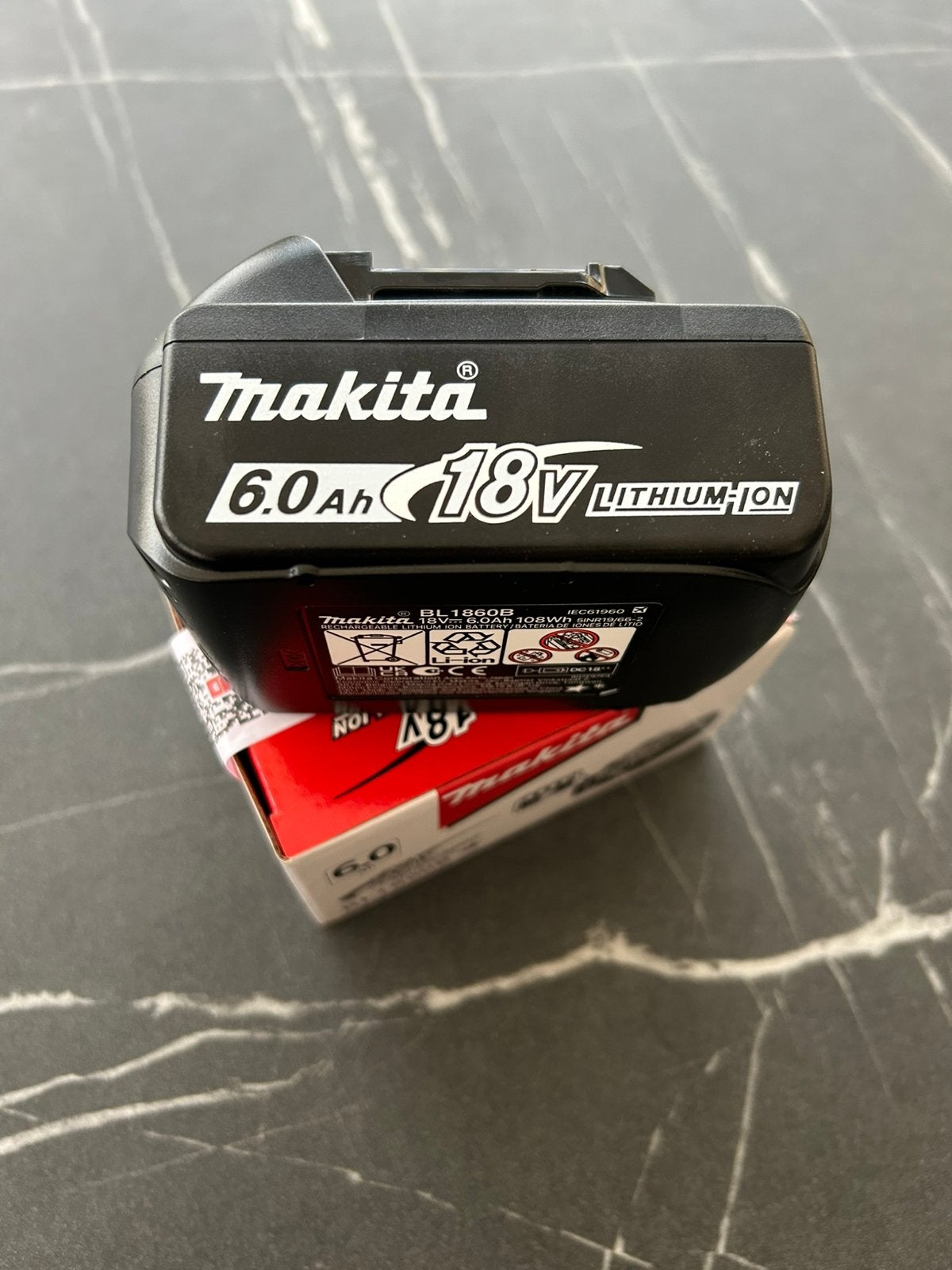 Makita 18V 6.0Ah Li-ion Accu BL1860B- Nieuw in doos, Ophalen of Verzenden, Nieuw