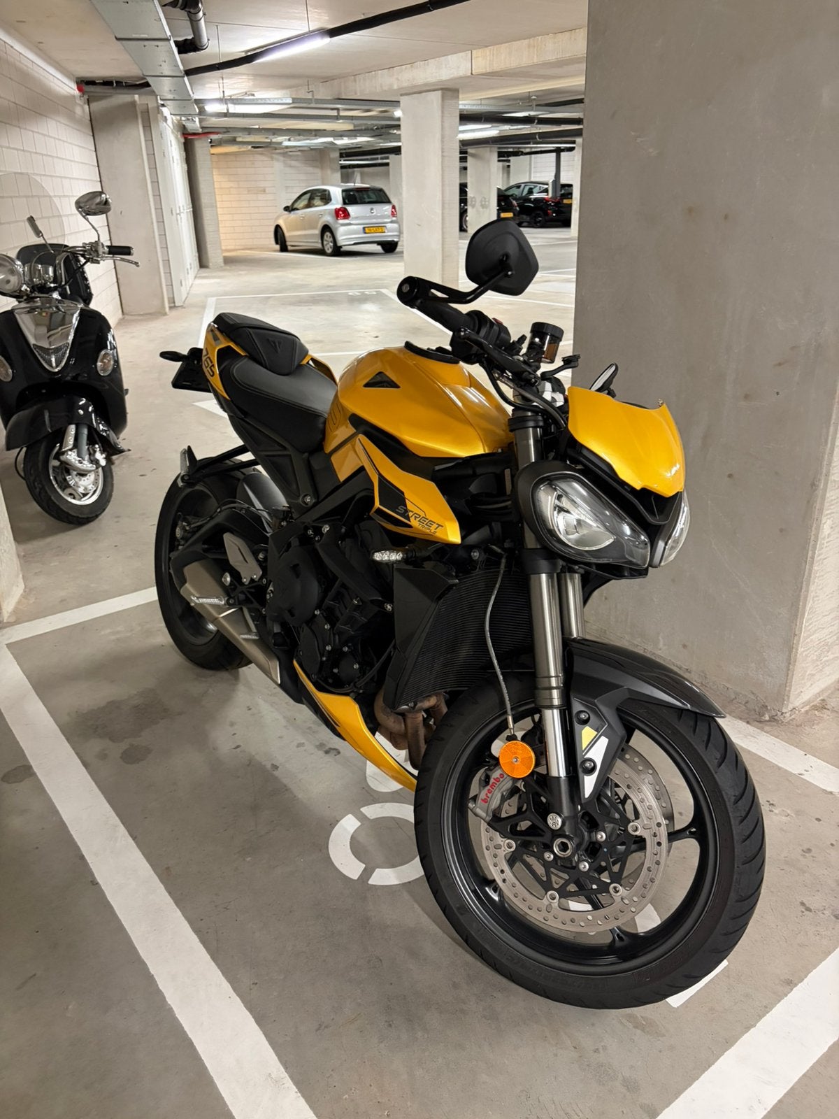 Triumph street triple RS 765, Motoren, Particulier