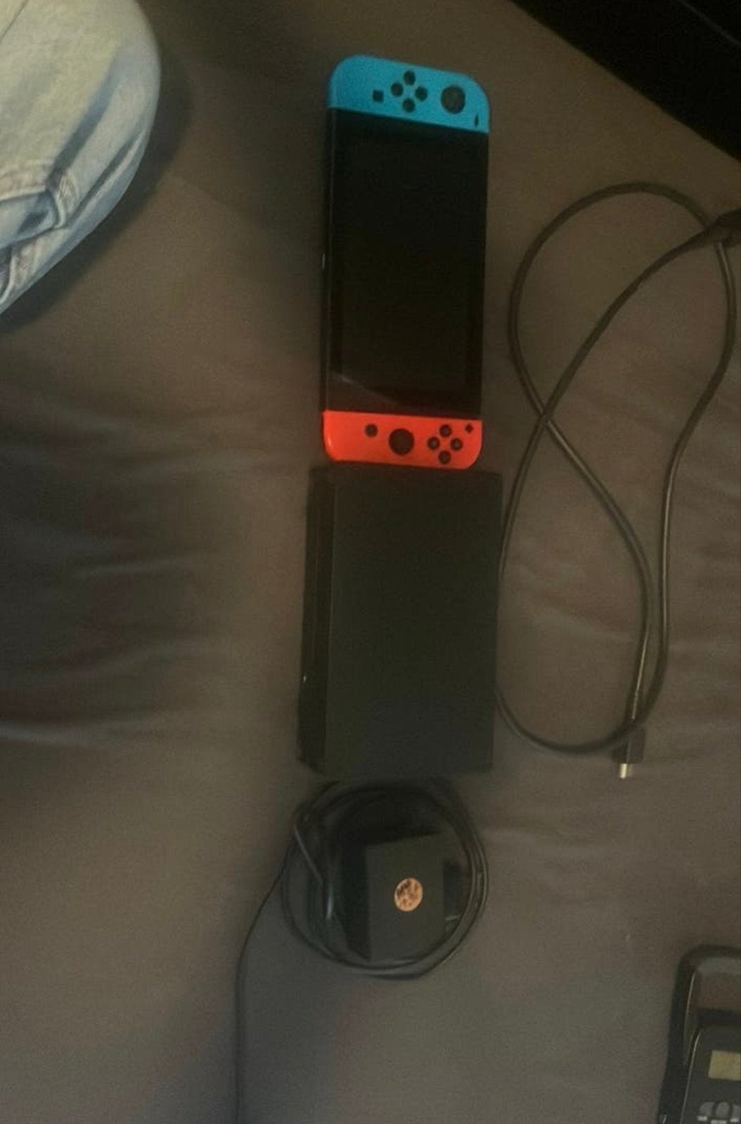 Nintendo Switch Original met Dock en Oplader, Spelcomputers en Games, Ophalen, Gebruikt, Met 2 controllers, Switch Original