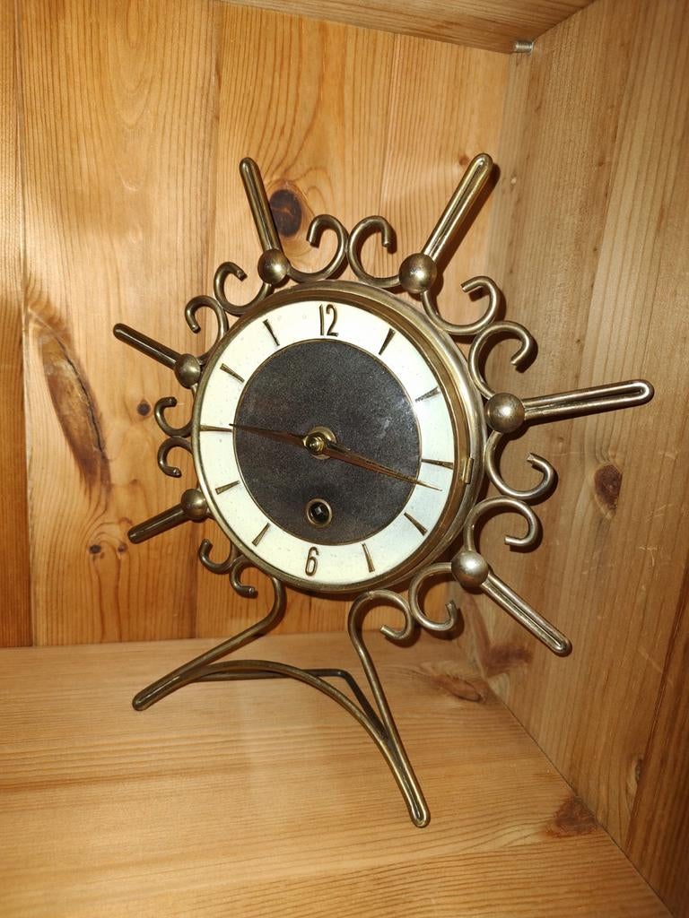 Vintage Sunburst Klok - Werking Onbekend, Ophalen of Verzenden