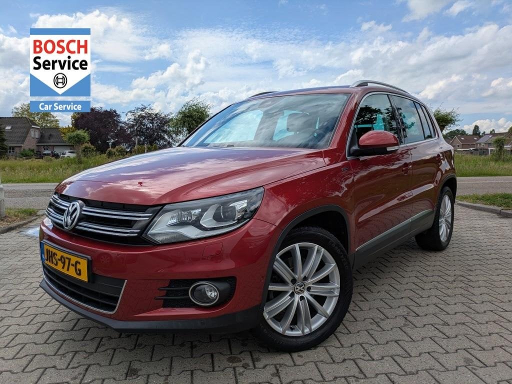 Volkswagen TIGUAN 1.4 TSI SPORT&STYLE I Pano I DSG Automaat, Auto's, Volkswagen, Automaat, 4 cilinders, Alcantara, Bedrijf