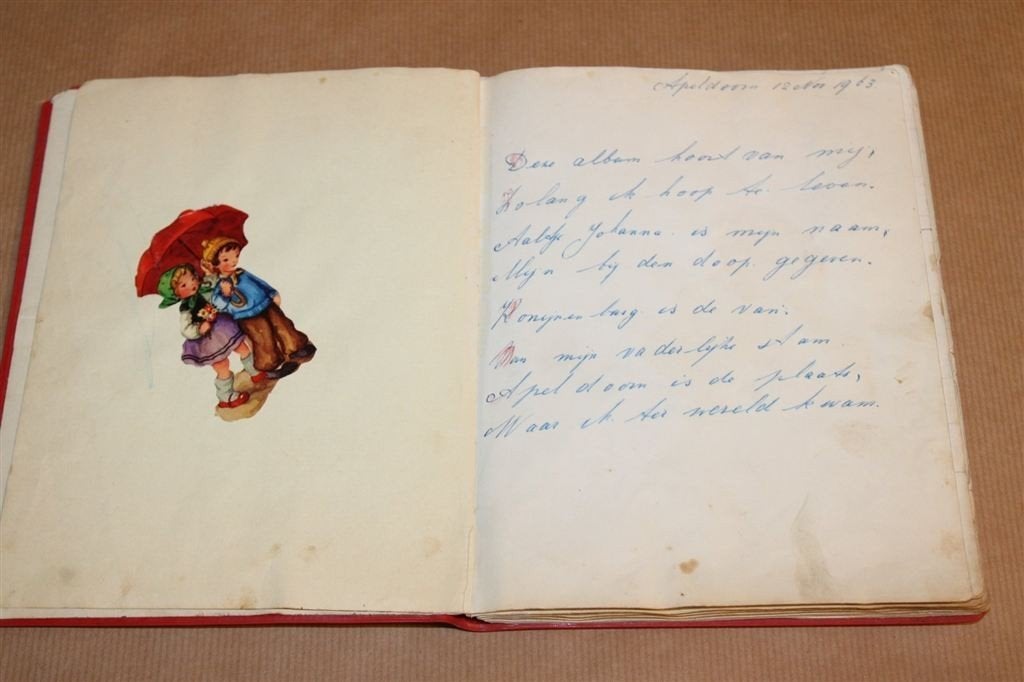 Poesiealbum Jaren 60 – Volgeschreven & Nostalgisch, Antiek en Kunst, Ophalen of Verzenden