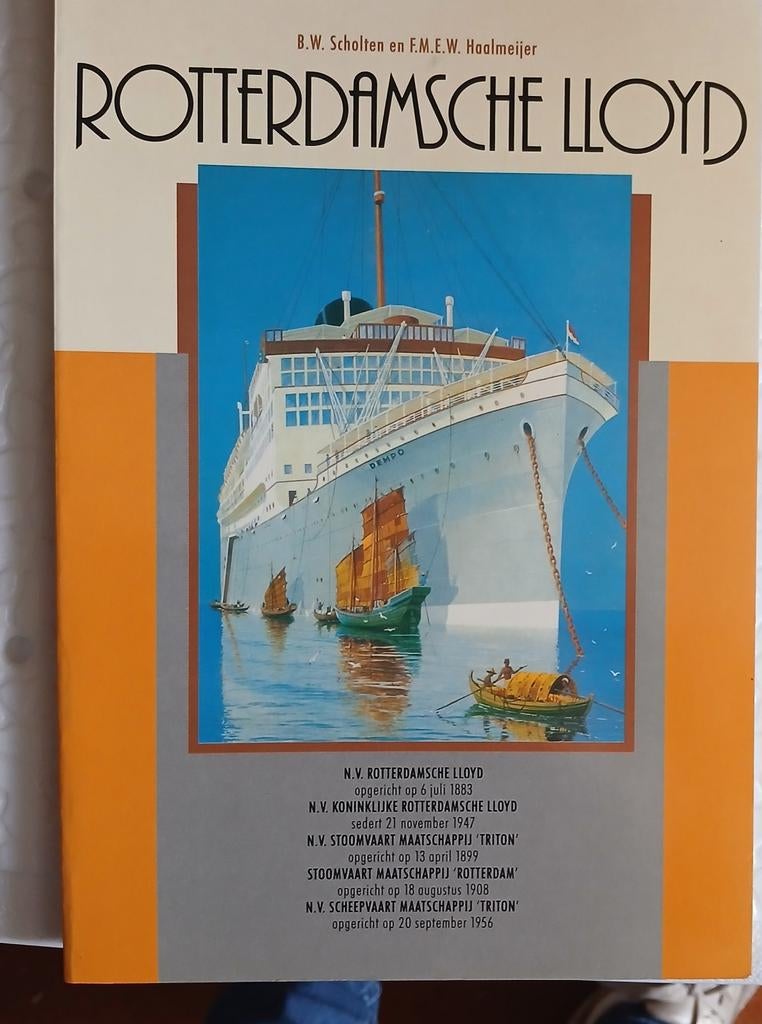 Rotterdamsche Lloyd - Scheepsgeschiedenis Boek, Ophalen of Verzenden, Gelezen, B.W. Scholten en F.M.E.W. Haalmeijer, Boot