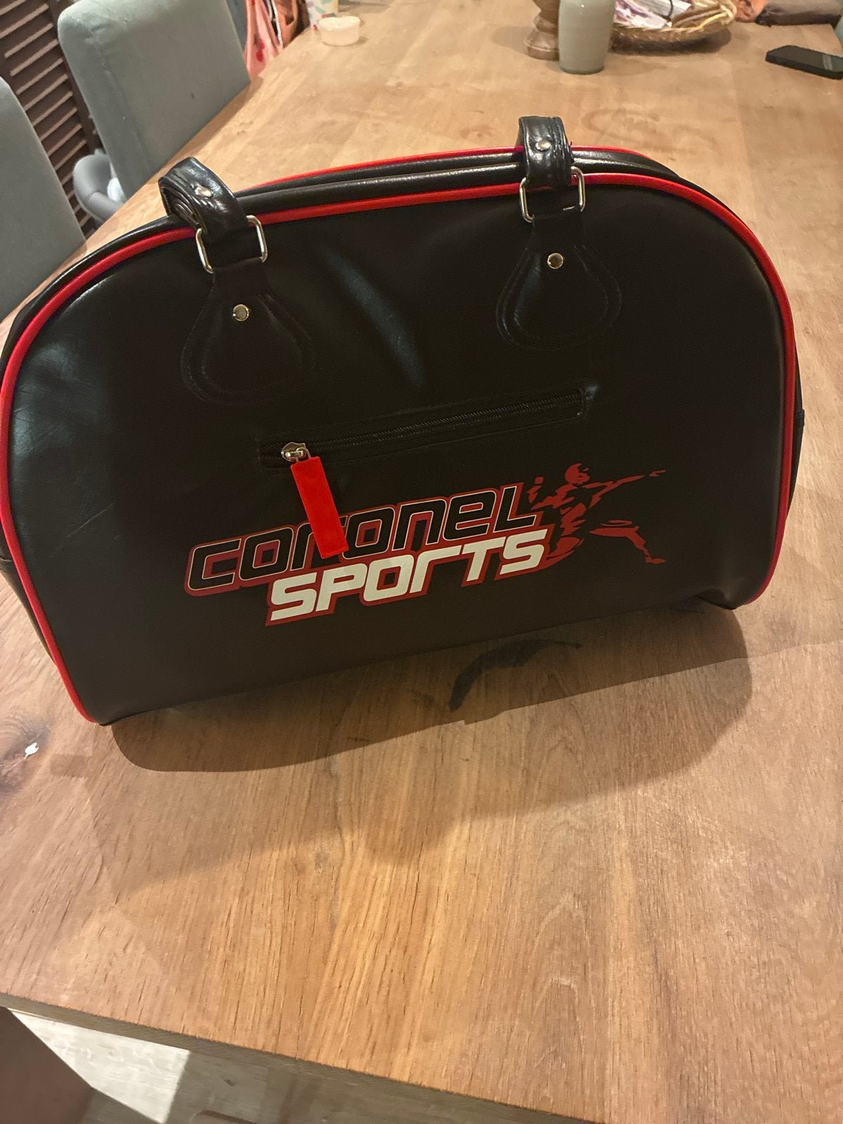 Nieuwe Colonel Sports sporttas met handdoek, Ophalen of Verzenden, Nieuw, Unisex volwassen