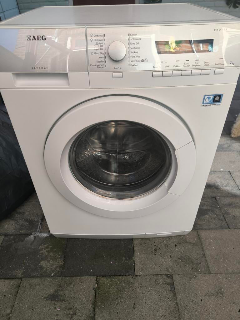 AEG Lavamat wasmachine 7kg 1400 toeren, Witgoed en Apparatuur, Ophalen, Gebruikt, Voorlader, 85 tot 90 cm