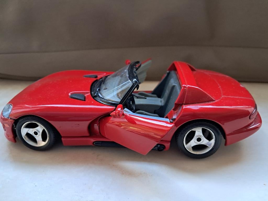 BBURAGO VIPER RT10 1/24, Ophalen of Verzenden, Zo goed als nieuw, Auto, Bburago