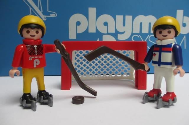 winter sport ijshockey wintersport goal puck schaatsen, Ophalen of Verzenden, Zo goed als nieuw