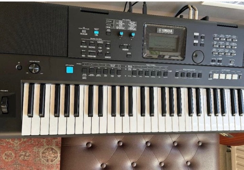 Yamaha PSR E-473 Keyboard, Ophalen, Zo goed als nieuw, 61 toetsen, Yamaha