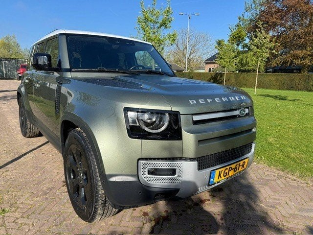 Land Rover Defender 110 P400e 6pers Luchtvering Trekhaak,, Auto's, Automaat, Stof, 4 cilinders, 3000 kg
