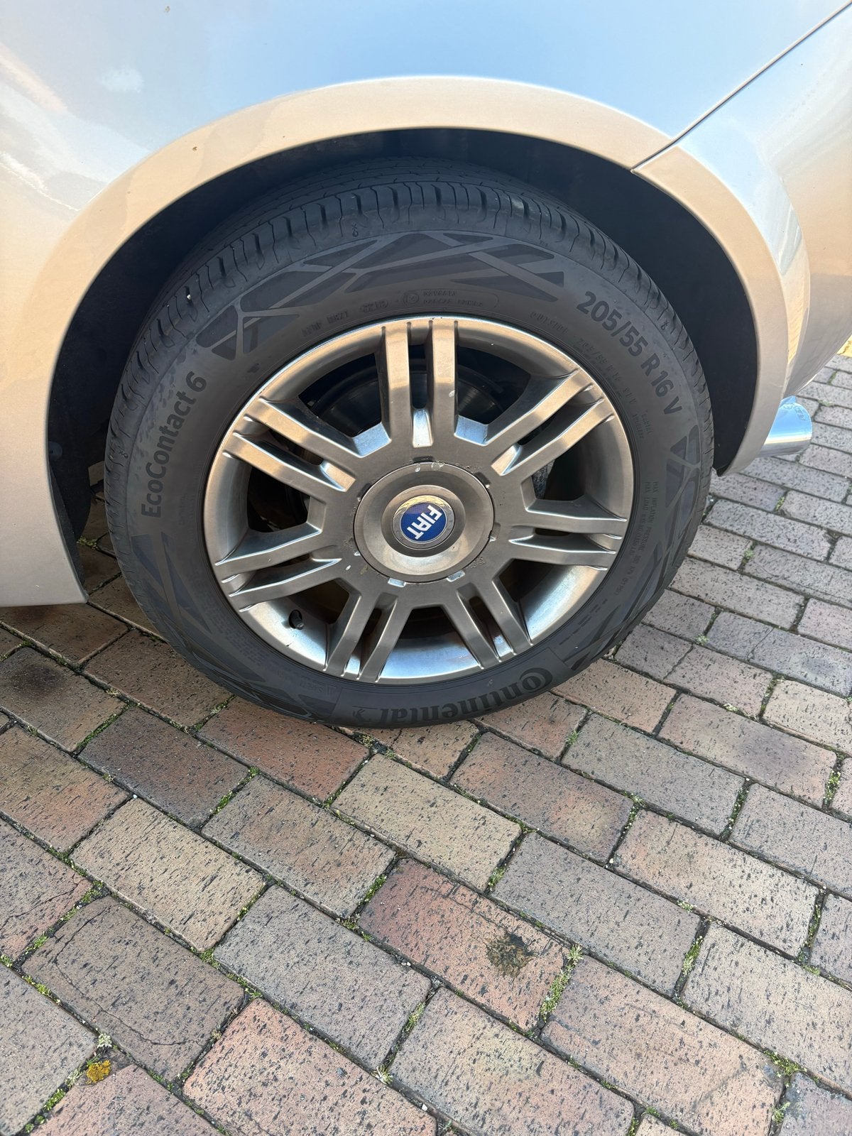 Velgen met zomerbanden voor Fiat Stilo - 205/55 R16, Auto-onderdelen, Ophalen, Gebruikt, 16 inch, Banden en Velgen