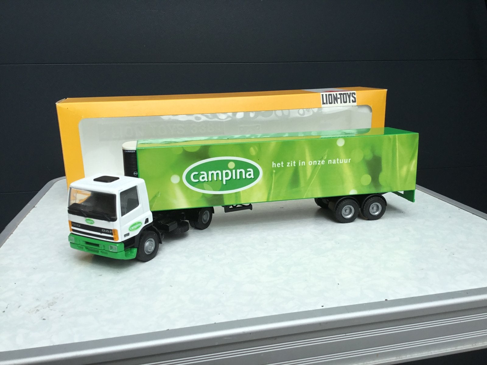 Lion Toys Daf 75 CF Campina in ovp, Ophalen of Verzenden, Zo goed als nieuw, Bus of Vrachtwagen, Lion Toys
