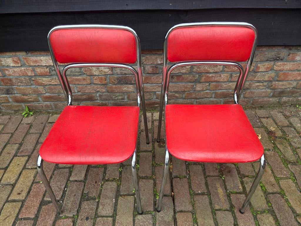 Twee vintage Bauhaus stoelen., Gebruikt, Ophalen of Verzenden, Metaal, Rood