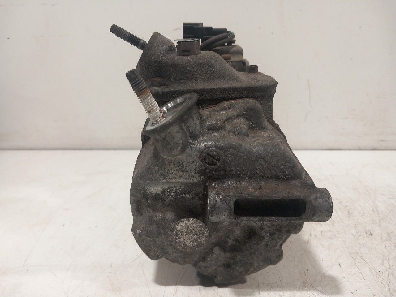 Airco pomp Ford Transit Connect, Onderdelen@venauto.nl, Van der Ven Autorecycling B.V., Gebruikt, Ettenseweg 76, 4706 PB Roosendaal, The Netherlands