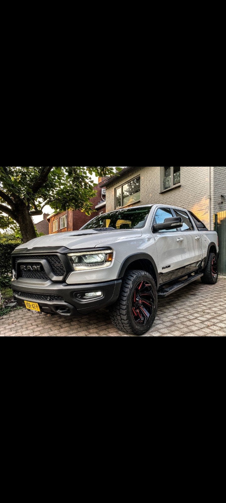 Dodge Ram 1500 Rebel 5.7 HEMI V8 LPG – 2019 | 421 pk, Auto's, Dodge, Automaat, Wit, Bedrijf, Vierwielaandrijving