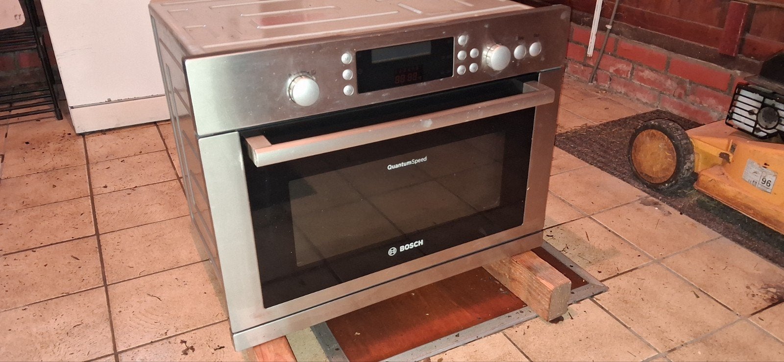 Te koop inbouw Bosch combimagnetron, Witgoed en Apparatuur, Combimagnetron, Gebruikt, Ophalen of Verzenden, Inbouw