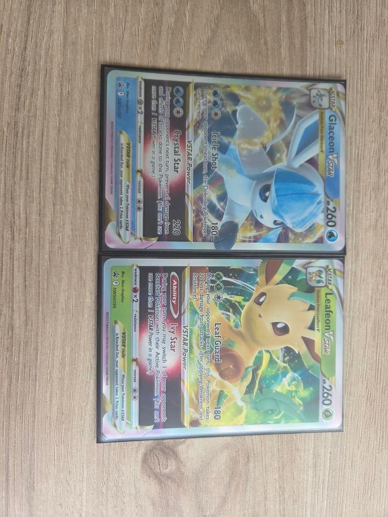 Glaceon Vstar en Leafeon Vstar Pokémon kaarten, Ophalen of Verzenden