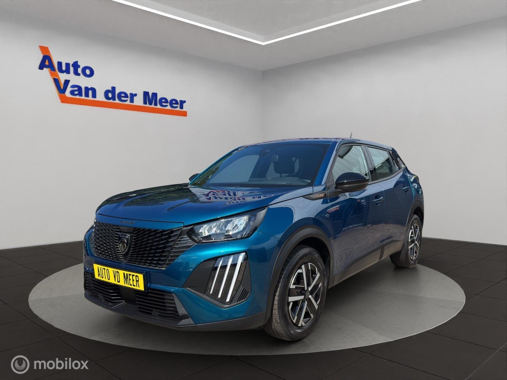 Peugeot 2008 1.2 Hybrid 145 Style, Auto's, 1272 kg, Stof, Gebruikt, 1199 cc