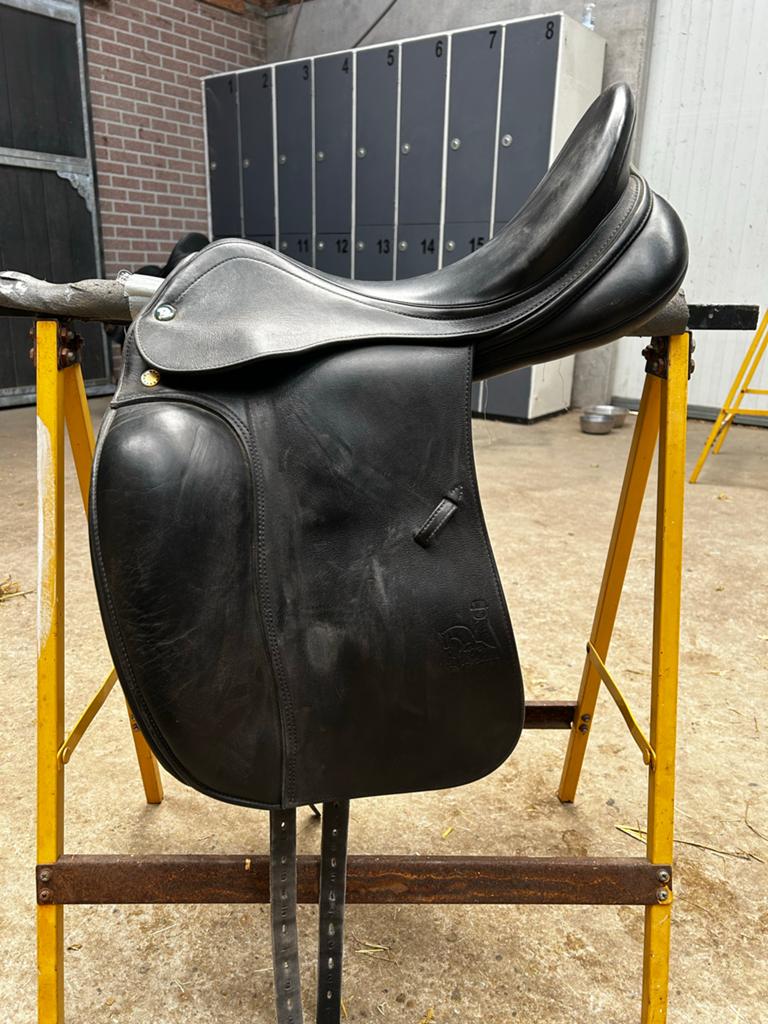 Dresuur zadel prestige 17 33 top dressage sd, Dieren en Toebehoren, Ophalen of Verzenden, Zo goed als nieuw, Dressuur