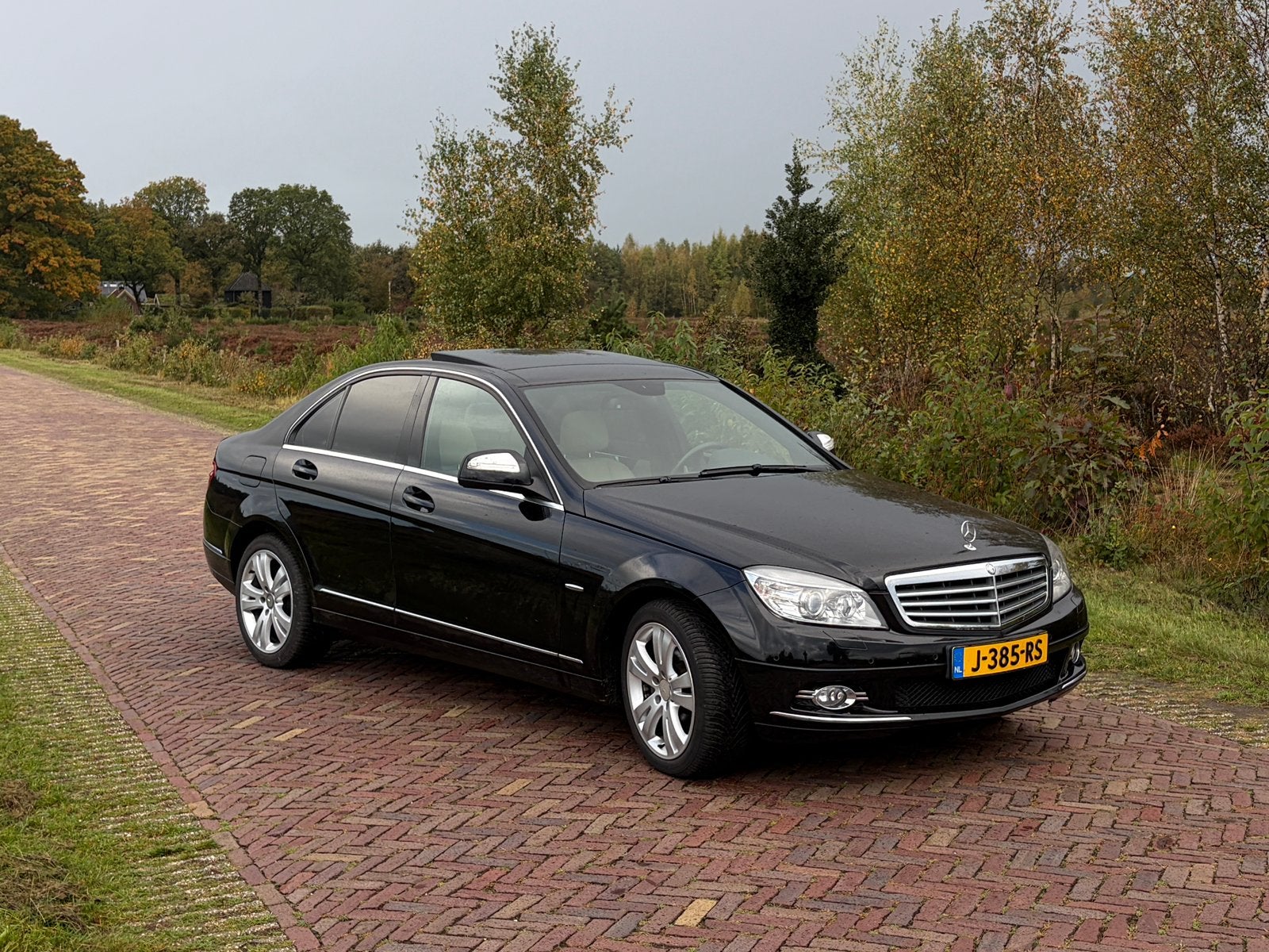 Mercedes-Benz W204 3.0 C280 2007 Avantgarde, Automaat, Achterwielaandrijving, 1800 kg, Beige