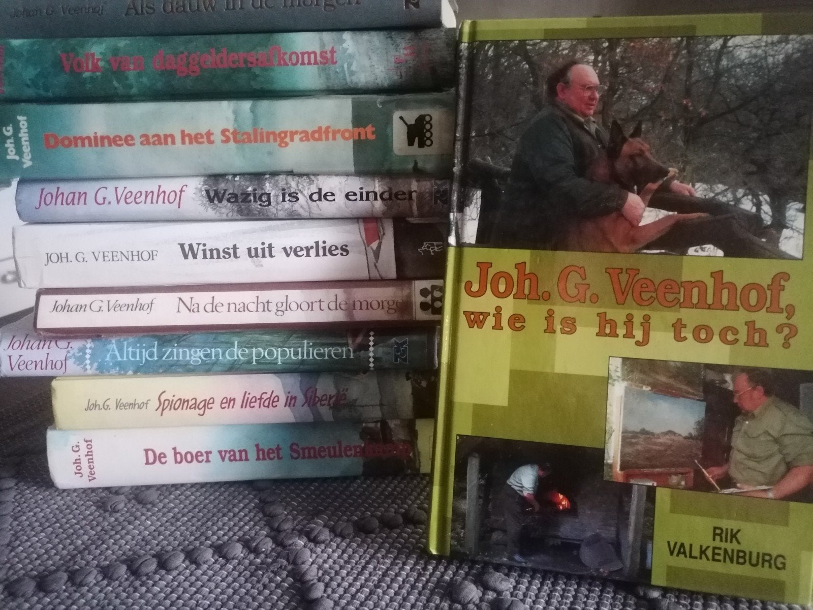 Boeken vanveenhof, Boeken, Ophalen, Zo goed als nieuw