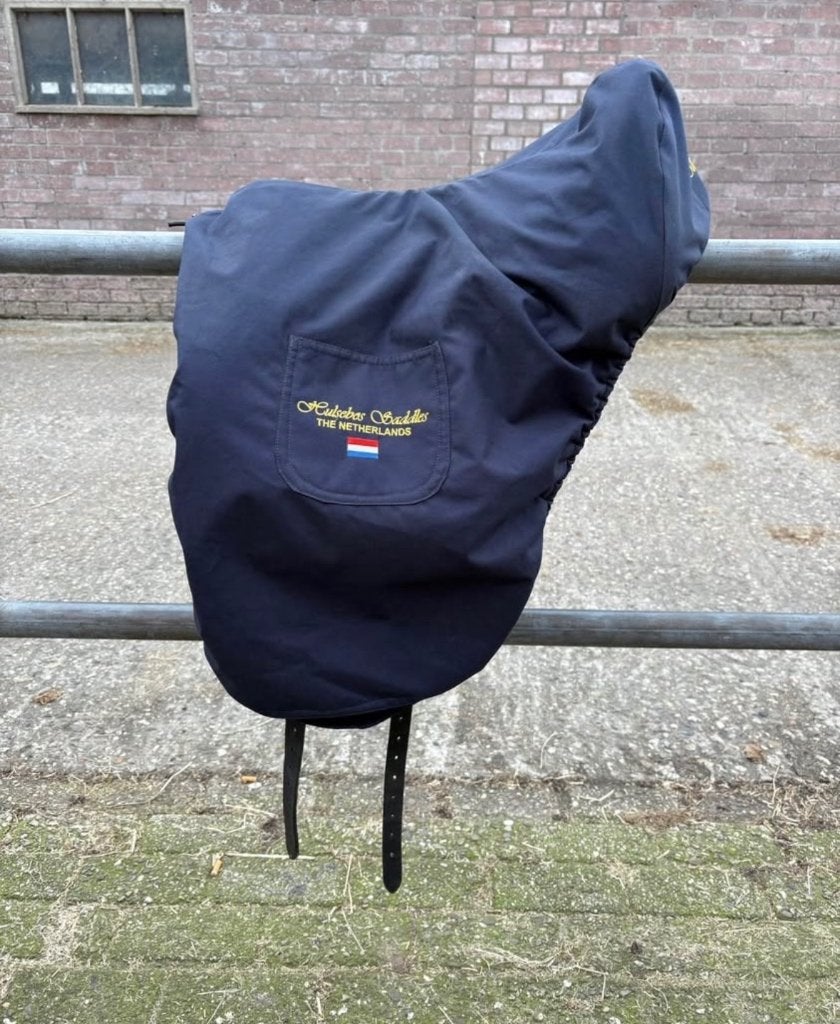 Hulsebos WB4 17.5, L (17.5 inch), Gebruikt, Dressuur, Ophalen