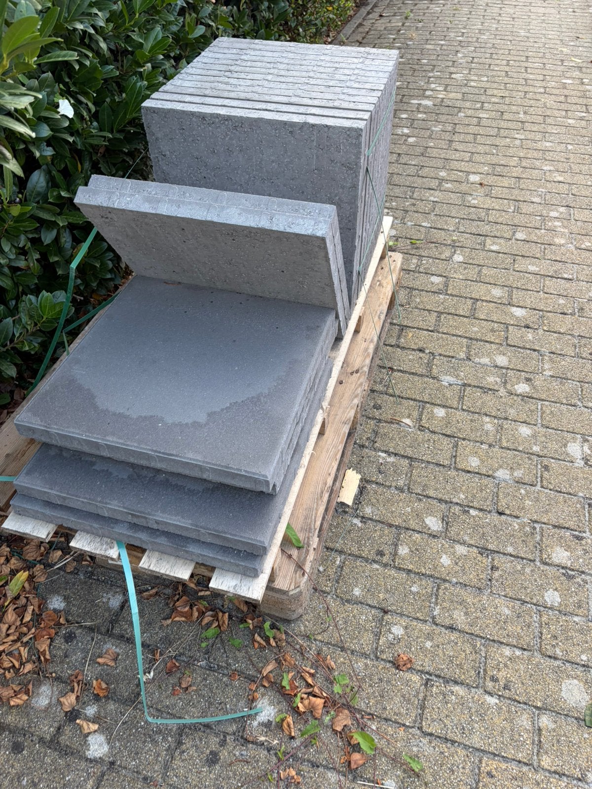 Betontegels met facet grijs, 50 x 50 x 4 cm Nieuw, Ophalen, Nieuw, Beton, Terrastegels