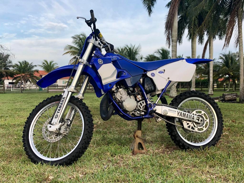 Yamaha YZ125 jaar 1995/2005 GEZOCHT