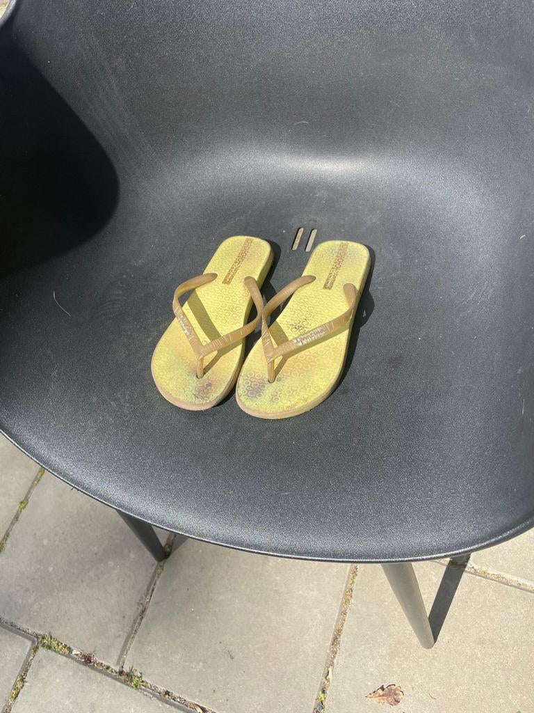 Gele Ipanema slippers, maat 37, Slippers, Geel, Ophalen of Verzenden, Ipanema