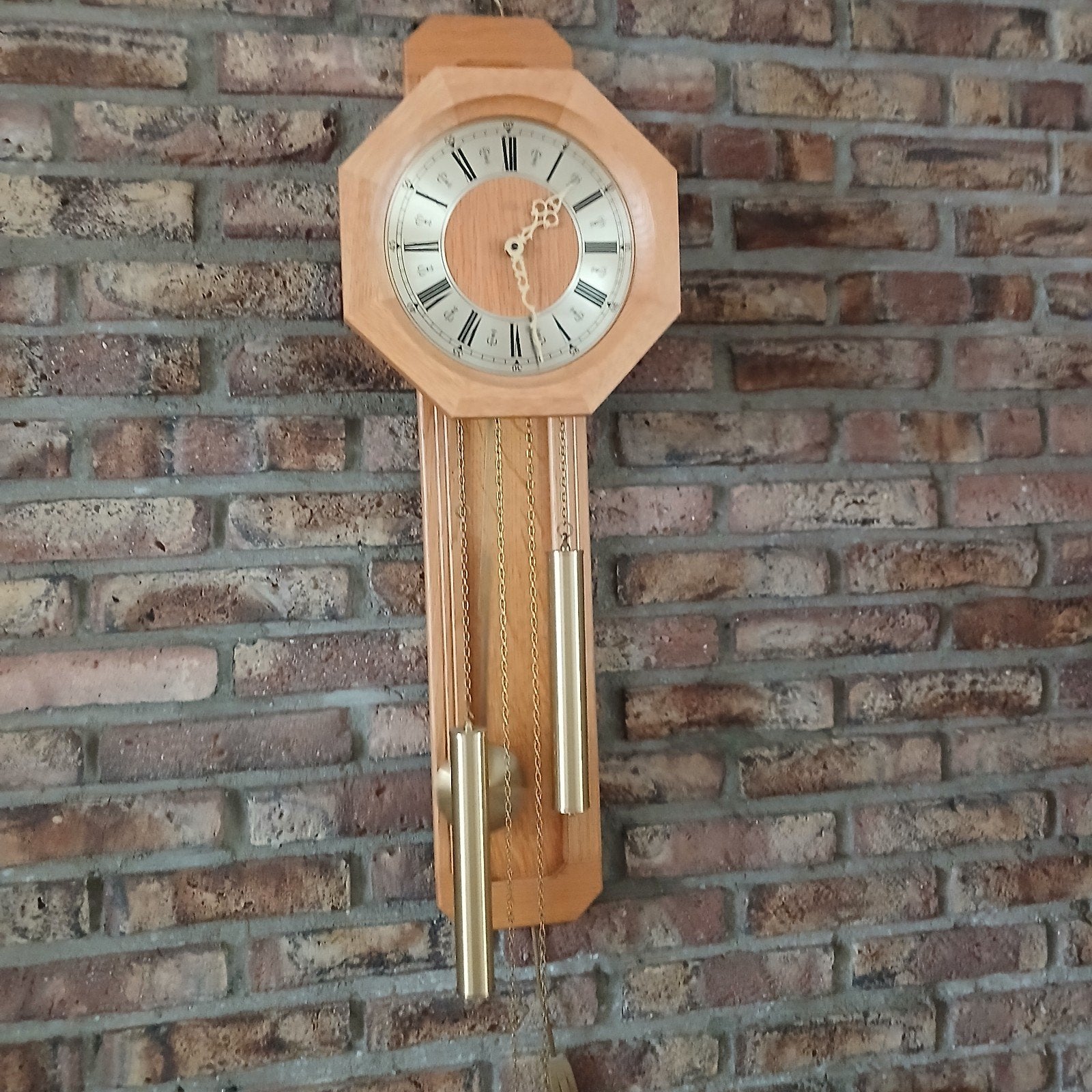 blank eiken wandklok met geluid met trekketting, Ophalen, Wandklok